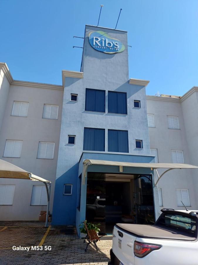 Ribs Hotel Piui Exterior photo